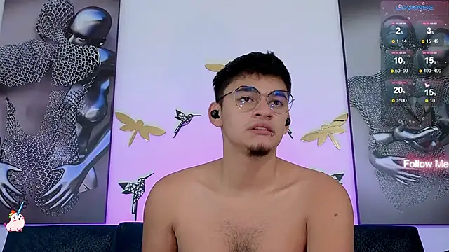 Snapshot of VikoHands chatting on 22, 2, 2025 VikoHands online show from 22, 2, 2025