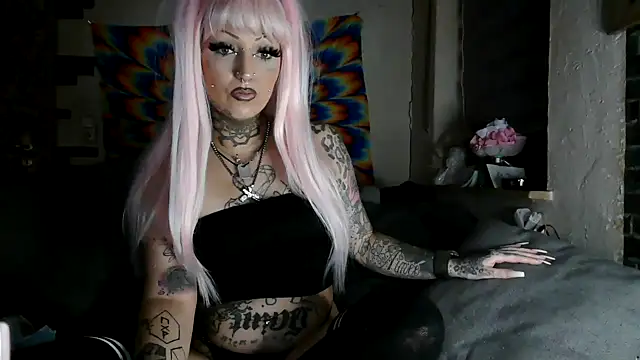 Snapshot of RoxxyInk chatting on 22, 1, 2025 RoxxyInk online show from 22, 1, 2025