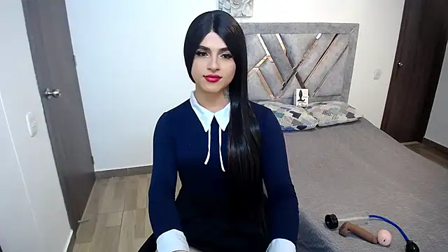 Snapshot of kamila_martin chatting on 13, 11, 2025 kamila martin online show from 13, 11, 2025