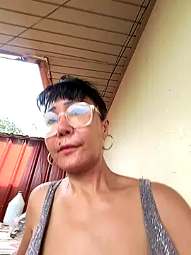 sweetieme online show from 29, 10, 2025