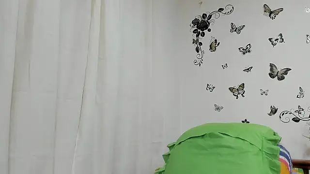 Snapshot of jennifersmit1 chatting on 2, 12, 2024 jennifersmit1 online show from 2, 12, 2024