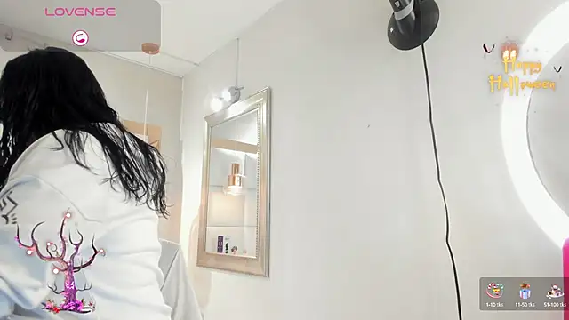 LADY HELLEN online show from 10, 10, 2025