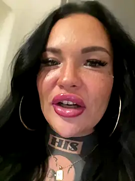 Snapshot of _MelinaCurves_ chatting on 19, 9, 2025 MelinaCurves online show from 19, 9, 2025