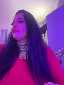 Snapshot of _MelinaCurves_ chatting on 8, 11, 2025 MelinaCurves online show from 8, 11, 2025