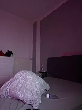  MelinaCurves  online show from 9, 4, 2026