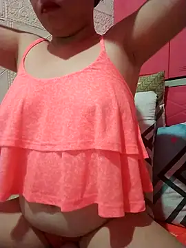 Snapshot of urwildest_dreams chatting on 8, 10, 2025 urwildest dreams online show from 8, 10, 2025