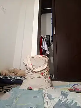 Snapshot of africa_deluxe chatting on 4, 2, 2025 africa deluxe online show from 4, 2, 2025