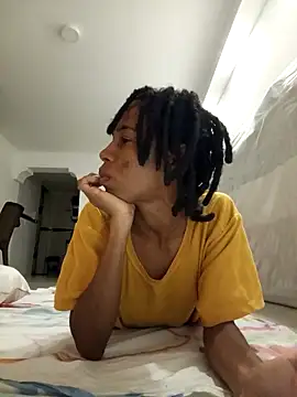 Snapshot of africa_deluxe chatting on 20, 3, 2025 africa deluxe online show from 20, 3, 2025