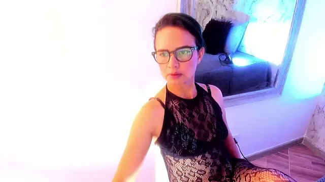 Snapshot of BrianaGarner chatting on 9, 2, 2025 BrianaGarner online show from 9, 2, 2025