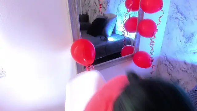 Snapshot of BrianaGarner chatting on 15, 2, 2025 BrianaGarner online show from 15, 2, 2025