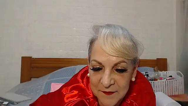 Snapshot of awild_kitten chatting on 14, 9, 2025 awild kitten online show from 14, 9, 2025