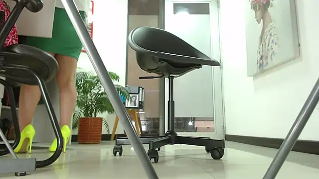 carieBelle1 online show from 6, 10, 2025