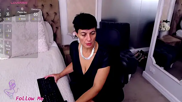 BustyPenellope online show from 28, 9, 2025