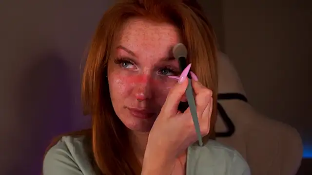 Snapshot of Liuba_Fox chatting on 28, 2, 2025 Liuba Fox online show from 28, 2, 2025