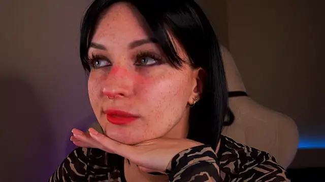 Snapshot of Liuba_Fox chatting on 20, 3, 2025 Liuba Fox online show from 20, 3, 2025