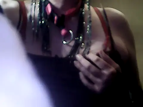 Snapshot of sissy_sarah69 chatting on 5, 10, 2025 sissy sarah69 online show from 5, 10, 2025