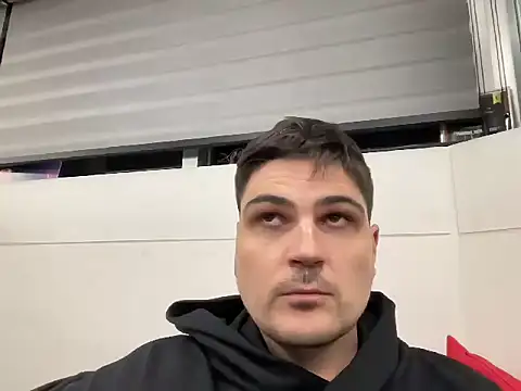 NixdreyModel1 online show from 24, 11, 2025