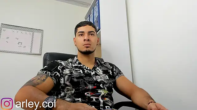 Snapshot of Dimitri_Colleman chatting on 6, 12, 2024 Dimitri Colleman online show from 6, 12, 2024