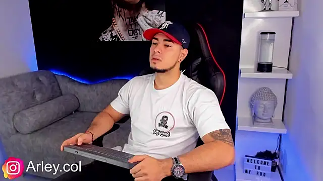 Snapshot of Dimitri_Colleman chatting on 14, 12, 2024 Dimitri Colleman online show from 14, 12, 2024