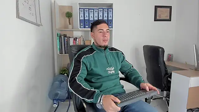 Snapshot of Dimitri_Colleman chatting on 30, 1, 2025 Dimitri Colleman online show from 30, 1, 2025