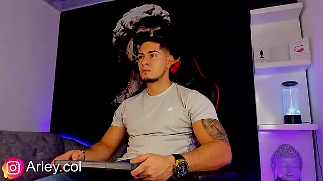 Snapshot of Dimitri_Colleman chatting on 15, 3, 2025 Dimitri Colleman online show from 15, 3, 2025