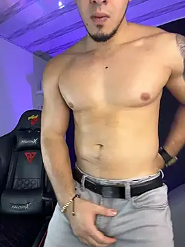 Snapshot of Dimitri_Colleman chatting on 13, 11, 2025 Dimitri Colleman online show from 13, 11, 2025