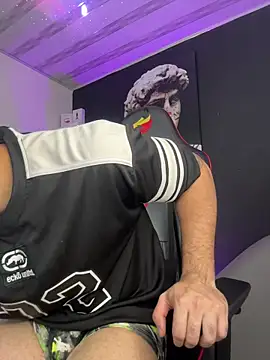 Snapshot of Dimitri_Colleman chatting on 4, 12, 2025 Dimitri Colleman online show from 4, 12, 2025