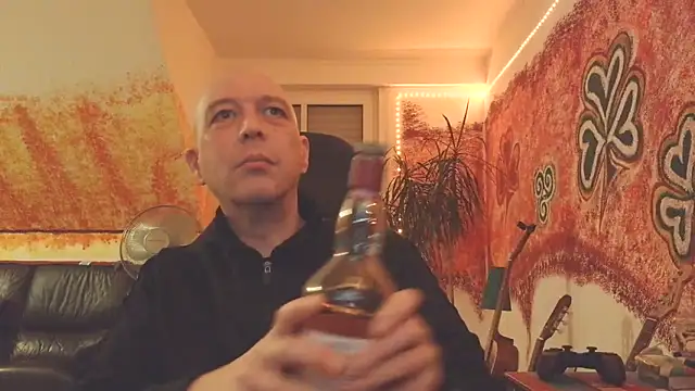 Snapshot of sextoy911 chatting on 27, 11, 2025 sextoy911 online show from 27, 11, 2025