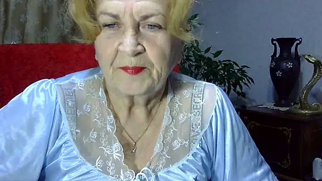 Emma52610 online show from 24, 1, 2025
