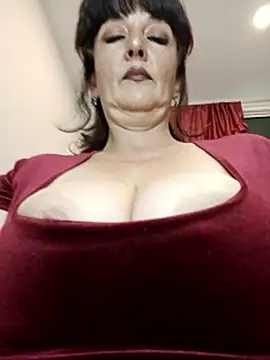 FireWoman online show from 17, 10, 2025