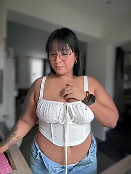 DannaaMeliza online show from 19, 12, 2024