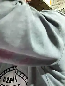 ThethunderPo online show from 16, 9, 2025