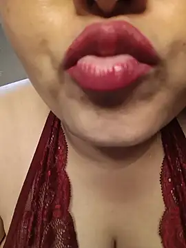 Snapshot of naughtymadam chatting on 7, 7, 2026 naughtymadam online show from 7, 7, 2026