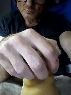 Snapshot of ROBERT0516 chatting on 17, 9, 2025 ROBERT0516 online show from 17, 9, 2025