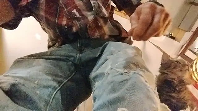 Snapshot of ROBERT0516 chatting on 29, 9, 2025 ROBERT0516 online show from 29, 9, 2025