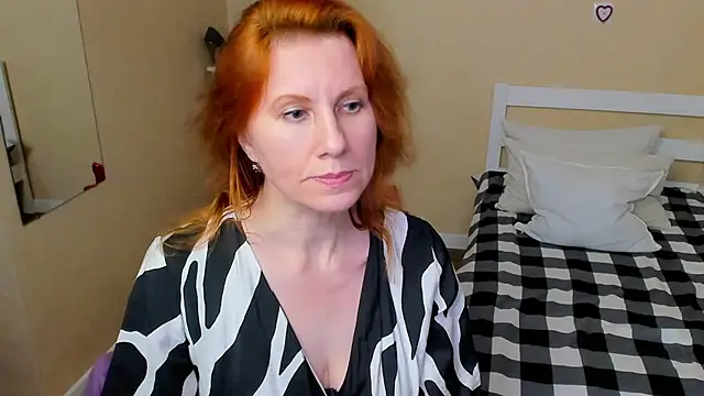 FoxySophia online show from 14, 11, 2025