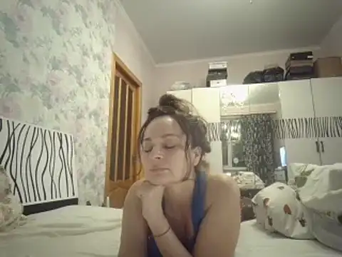 Snapshot of LindaStarS chatting on 3, 3, 2025 LindaStarS online show from 3, 3, 2025