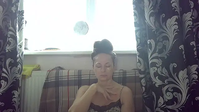 Snapshot of LindaStarS chatting on 24, 2, 2026 LindaStarS online show from 24, 2, 2026