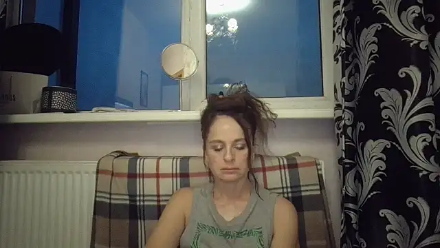 Snapshot of LindaStarS chatting on 30, 5, 2026 LindaStarS online show from 30, 5, 2026