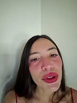 loveuu-bae online show from 21, 4, 2026