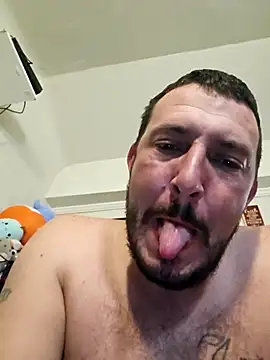 UncutHammer69 online show from 28, 10, 2025