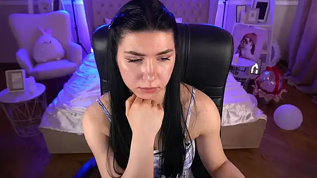 Snapshot of EmilyCandyy chatting on 11, 3, 2025 EmilyCandyy online show from 11, 3, 2025
