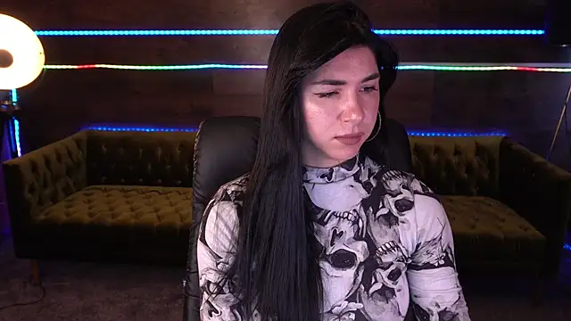 Snapshot of EmilyCandyy chatting on 11, 9, 2025 EmilyCandyy online show from 11, 9, 2025
