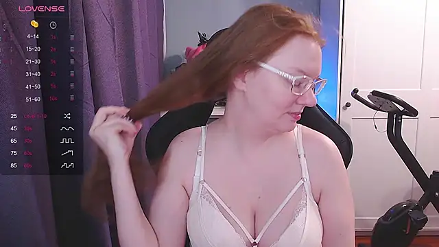 Snapshot of Lady_Inari chatting on 26, 10, 2025 Lady Inari online show from 26, 10, 2025