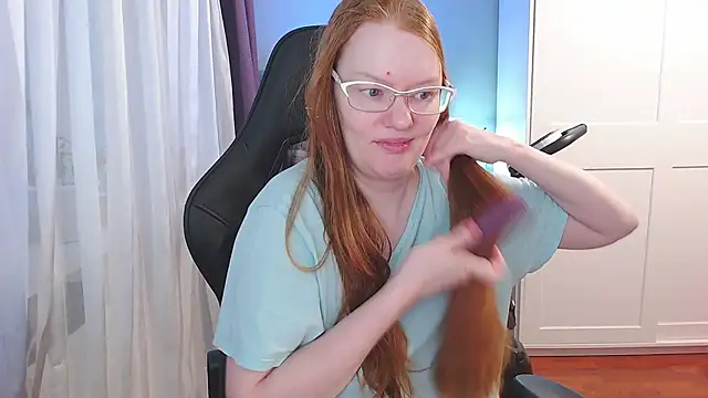 Snapshot of Lady_Inari chatting on 4, 11, 2025 Lady Inari online show from 4, 11, 2025