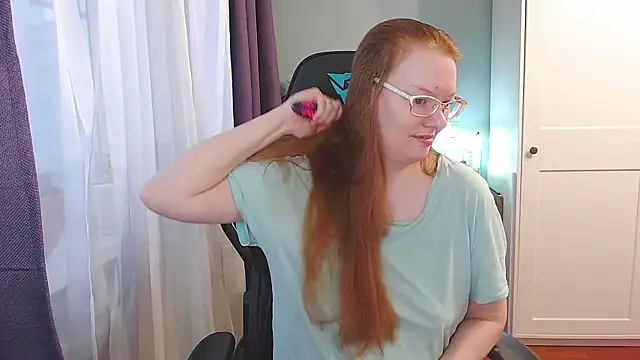 Snapshot of Lady_Inari chatting on 6, 11, 2025 Lady Inari online show from 6, 11, 2025