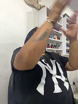 yanza2002 online show from 14, 2, 2026