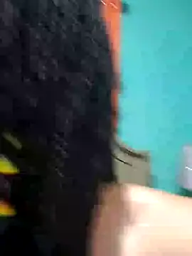 Snapshot of HONEYSWEETS_LIVE chatting on 4, 12, 2025 HONEYSWEETS LIVE online show from 4, 12, 2025