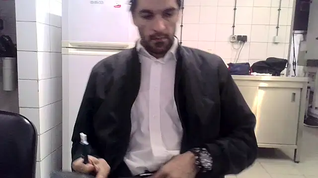 Snapshot of abonado22cm chatting on 17, 2, 2025 abonado22cm online show from 17, 2, 2025