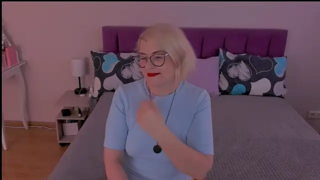 Snapshot of sabrinamacmarren chatting on 23, 2, 2025 sabrinamacmarren online show from 23, 2, 2025